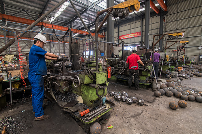 万宁网架配件车间